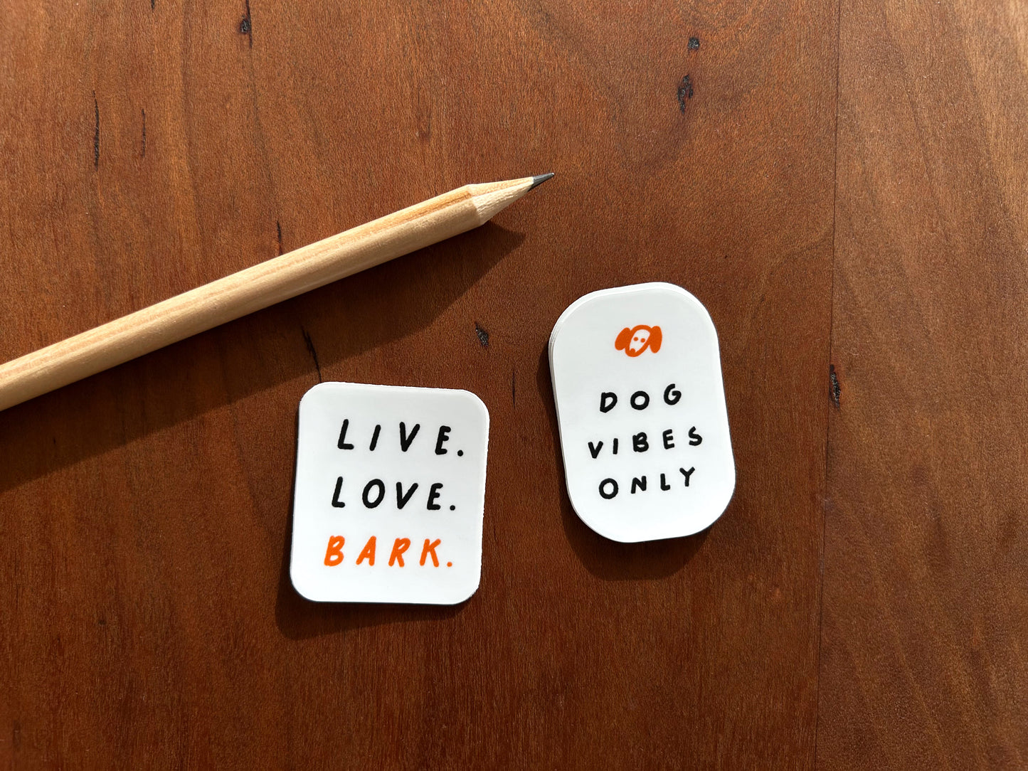Sticker Live Love Bark